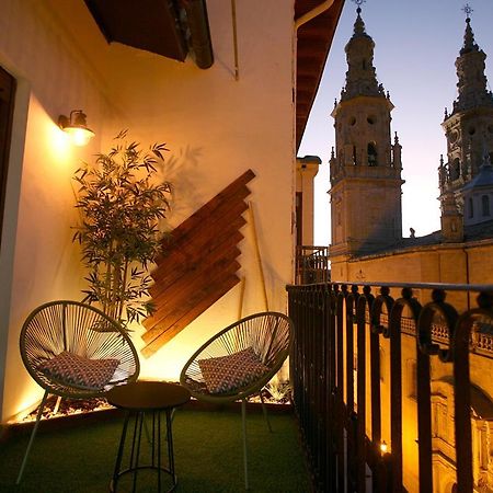 El Atico De La Catedral Lägenhet Logroño Exteriör bild